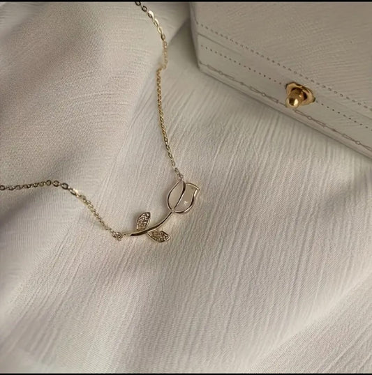 Tulip Flower Neckless
